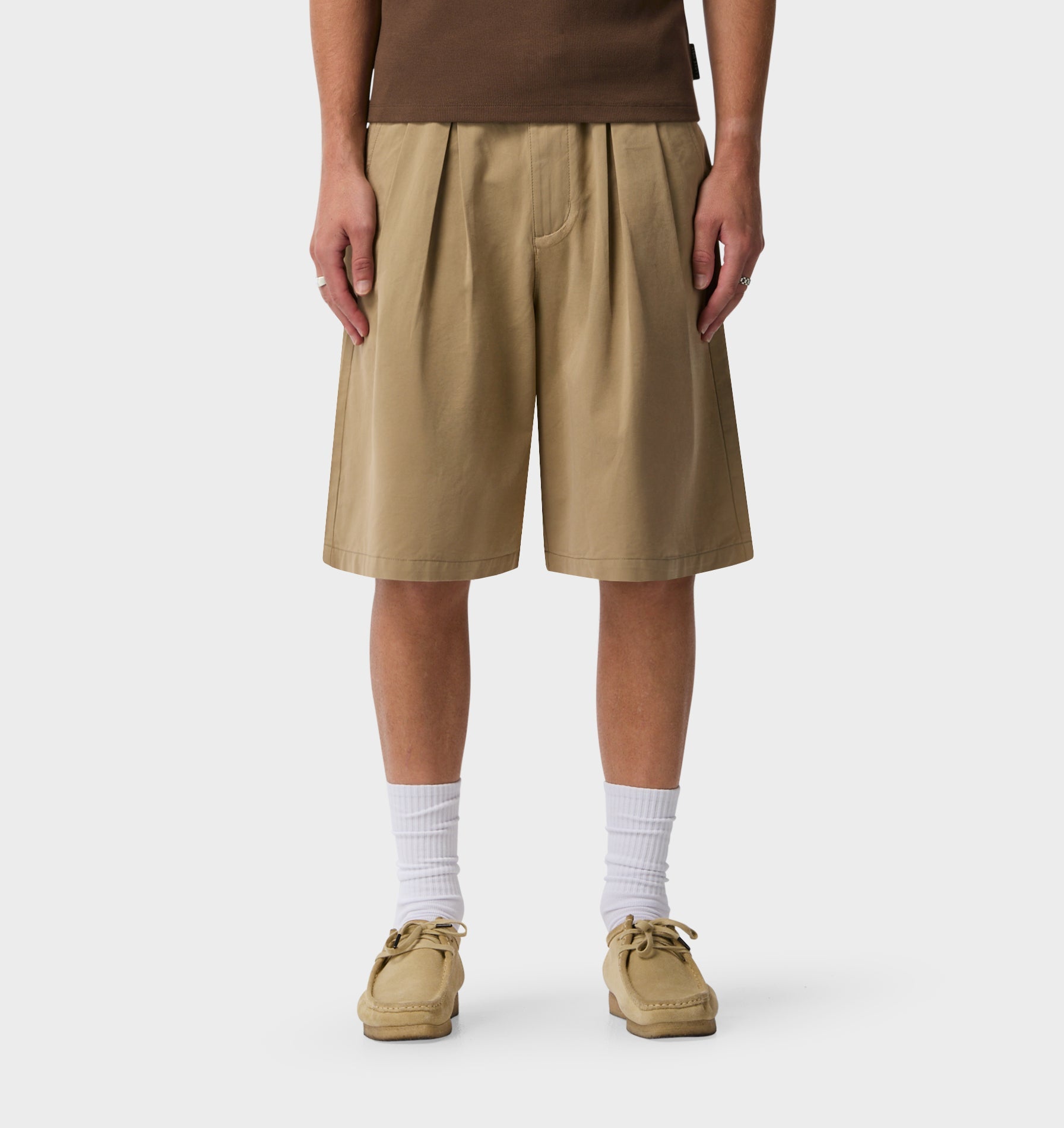 Wide Pleat Short - Sandstone