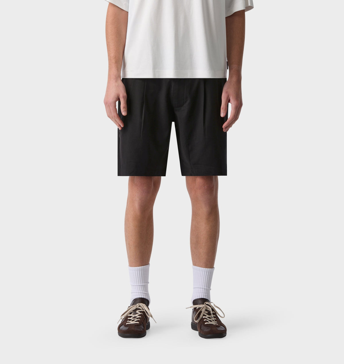 Nylon Alby Pleated Short - Black