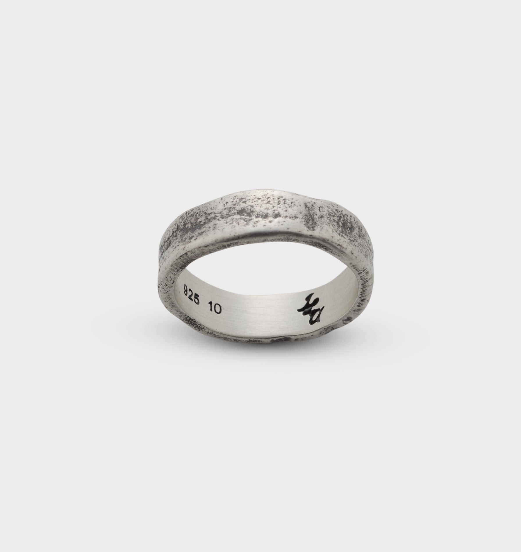 Warped Band Ring - Silver