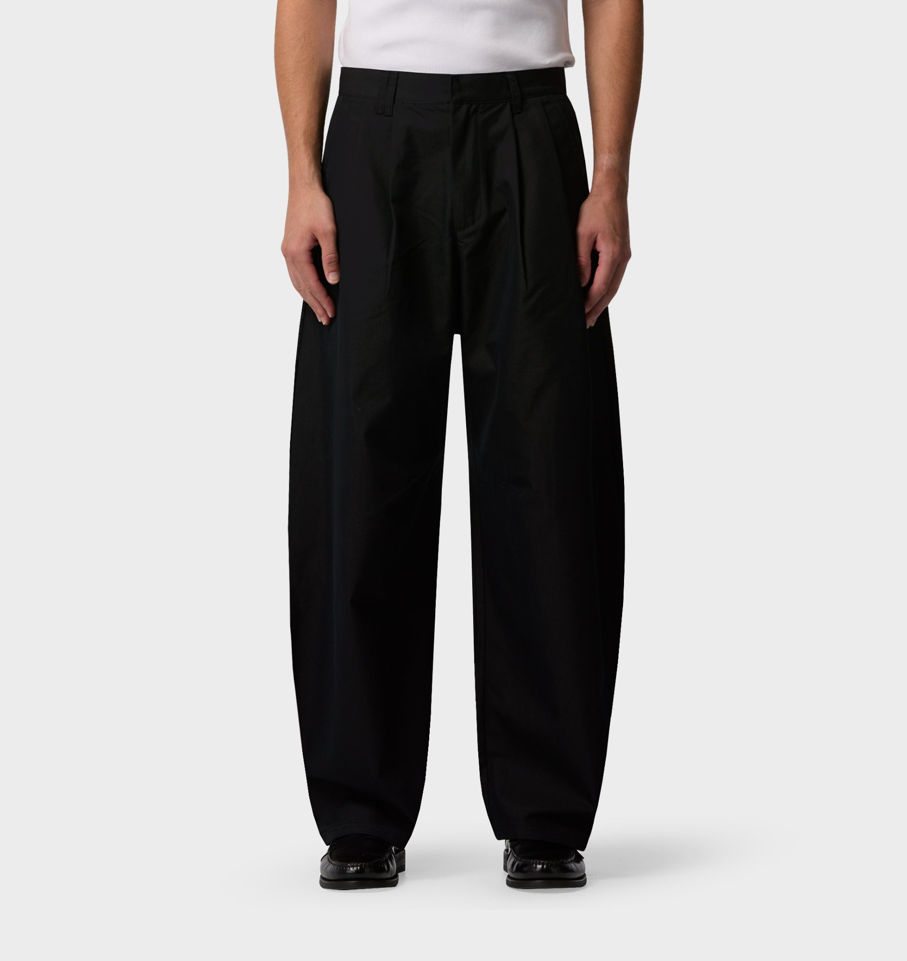Balloon Pleat Pant - Black