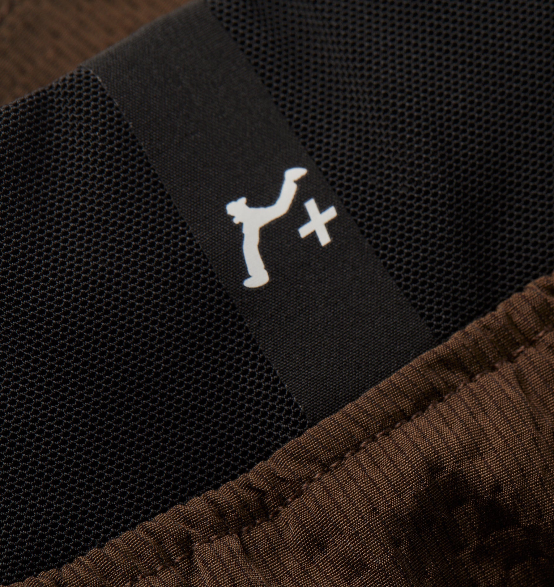 GR X ILU 5" Split Short - Brown