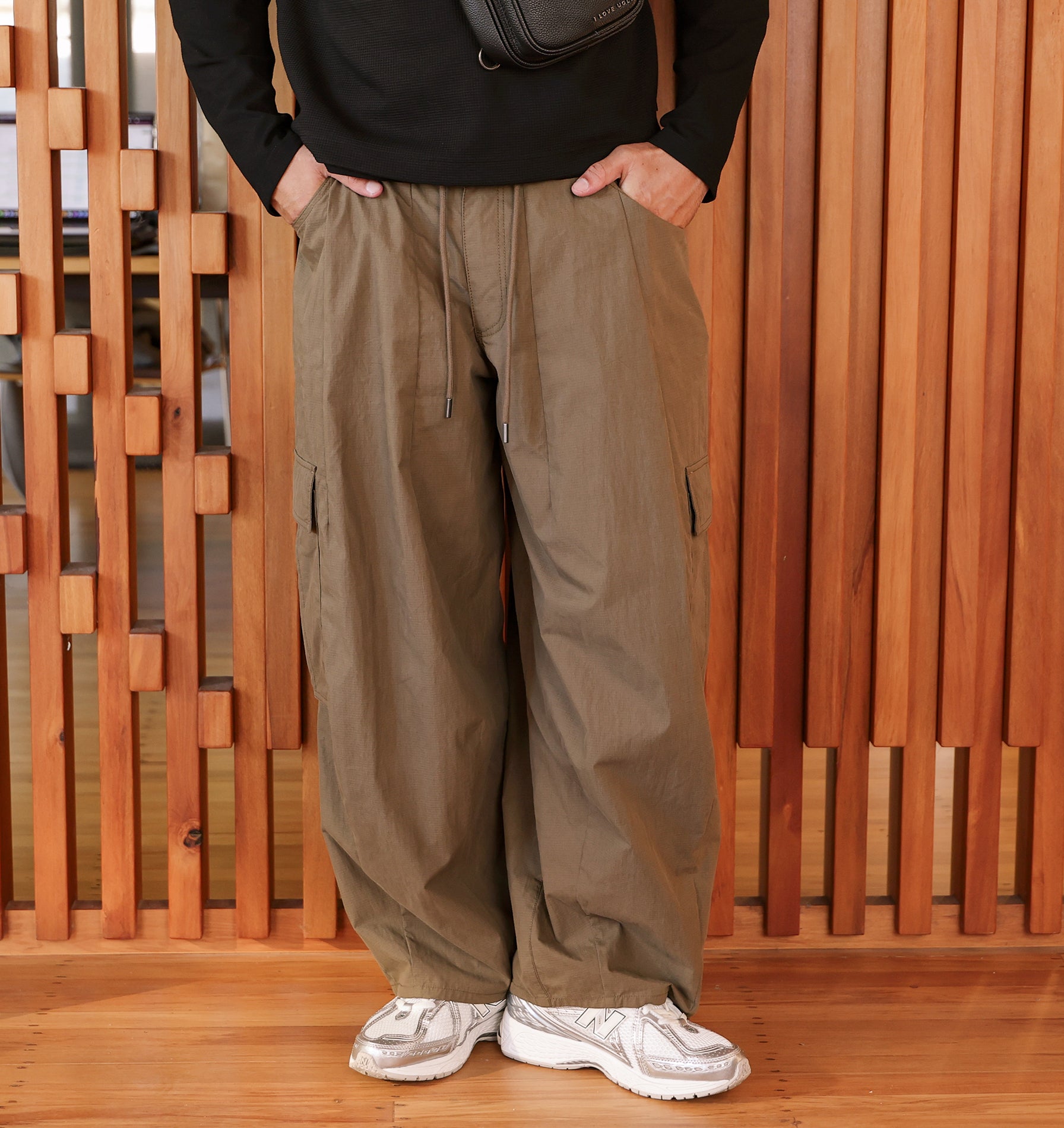 Akashi Cargo Pant - Walnut