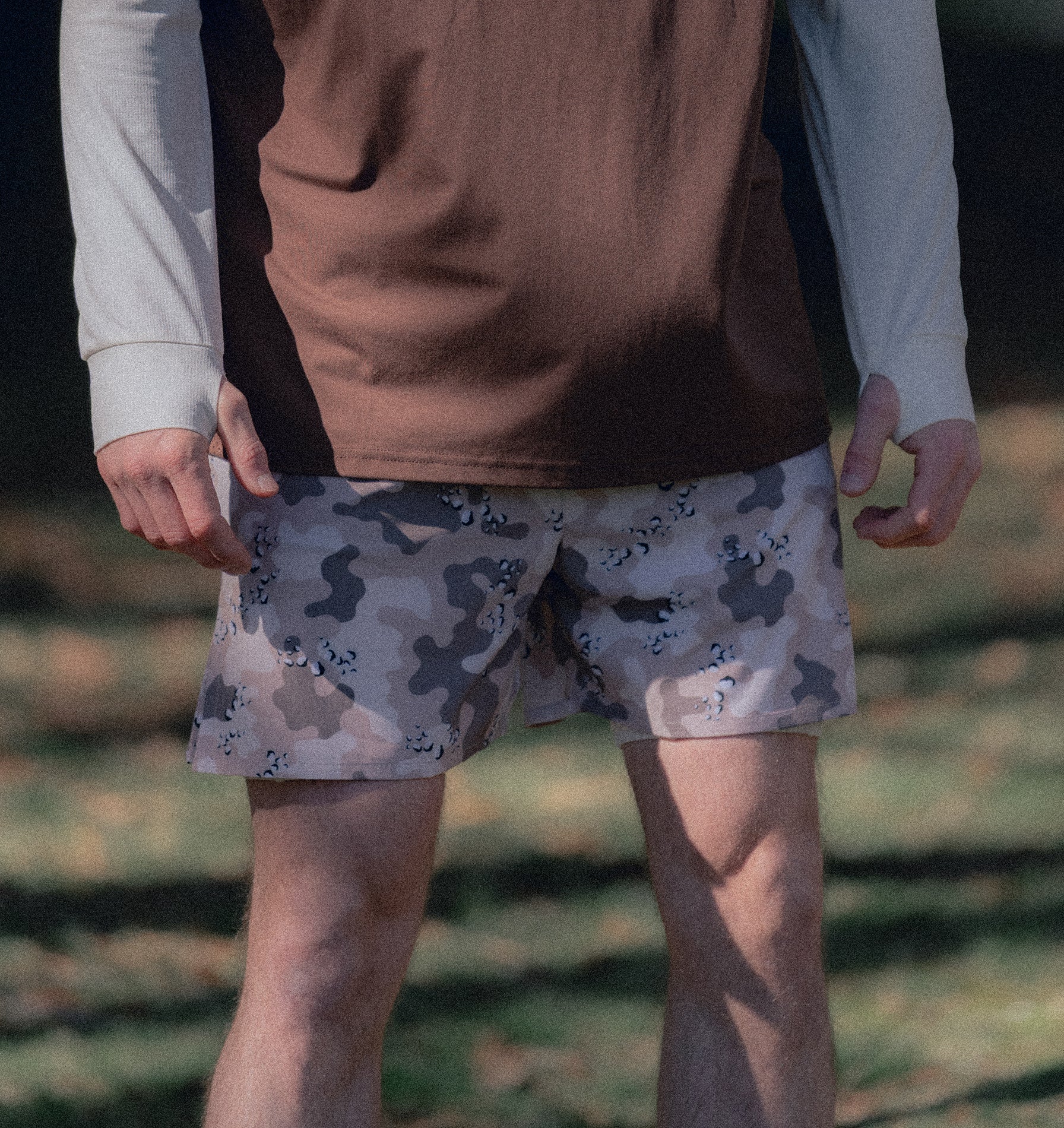 Performance 2 in 1 Short - Desert Camo