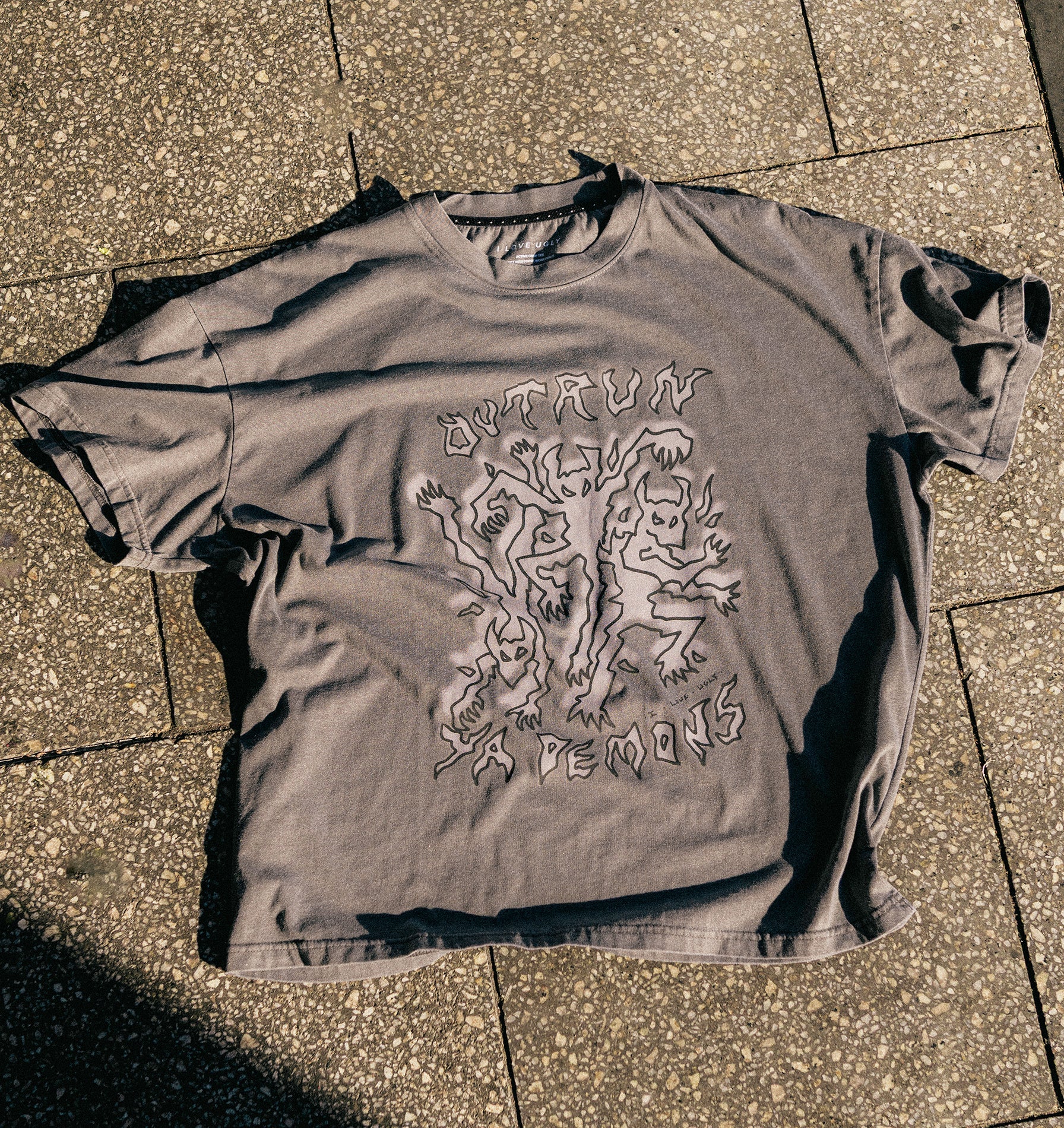Demon Active Crop Tee - Washed Black