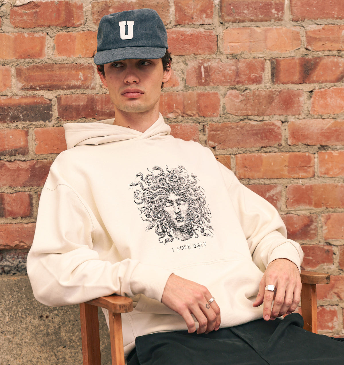 Medusa Box Hood 2.0 - Off White