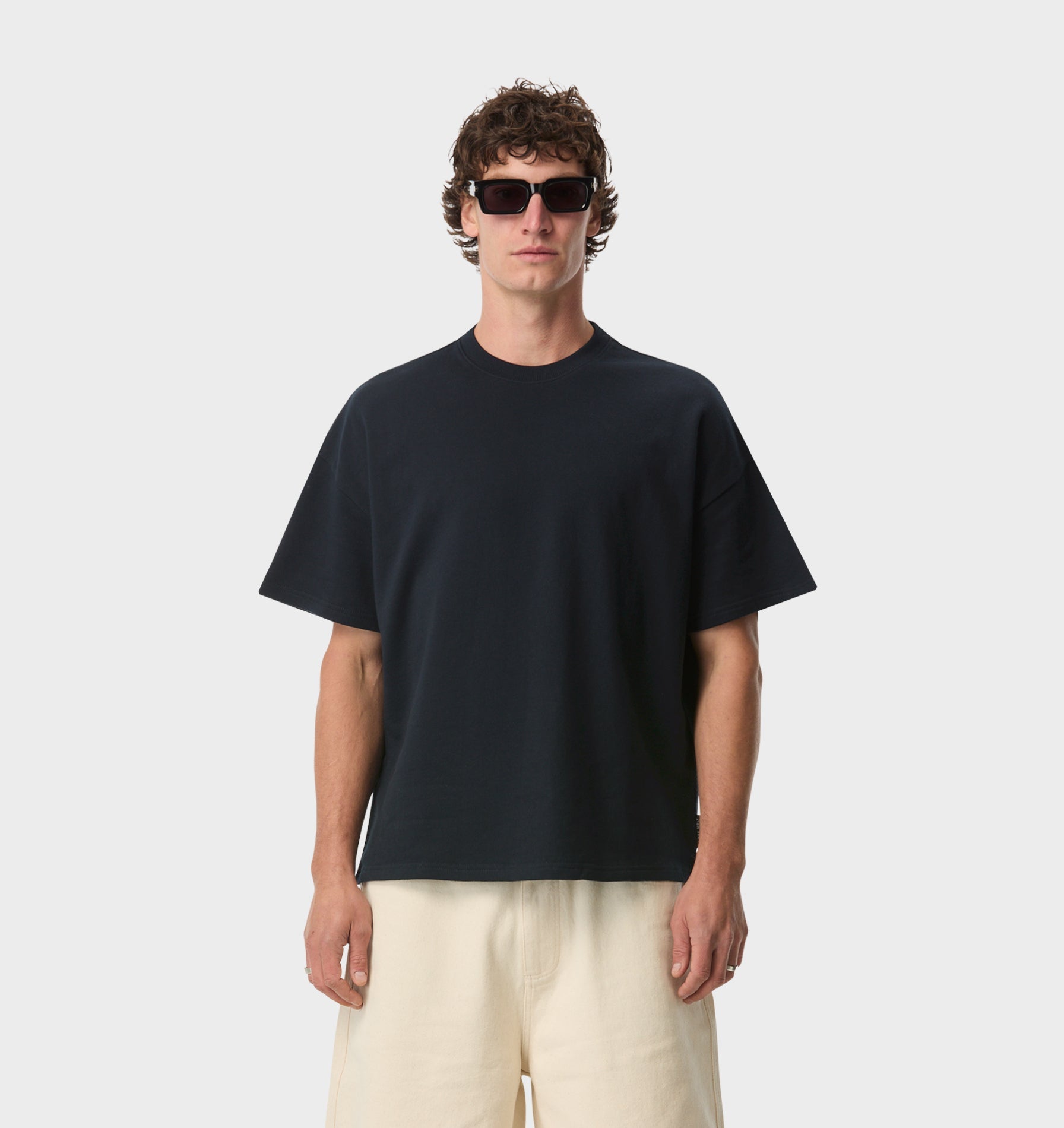 Heavy Lewi Tee - Midnight Navy