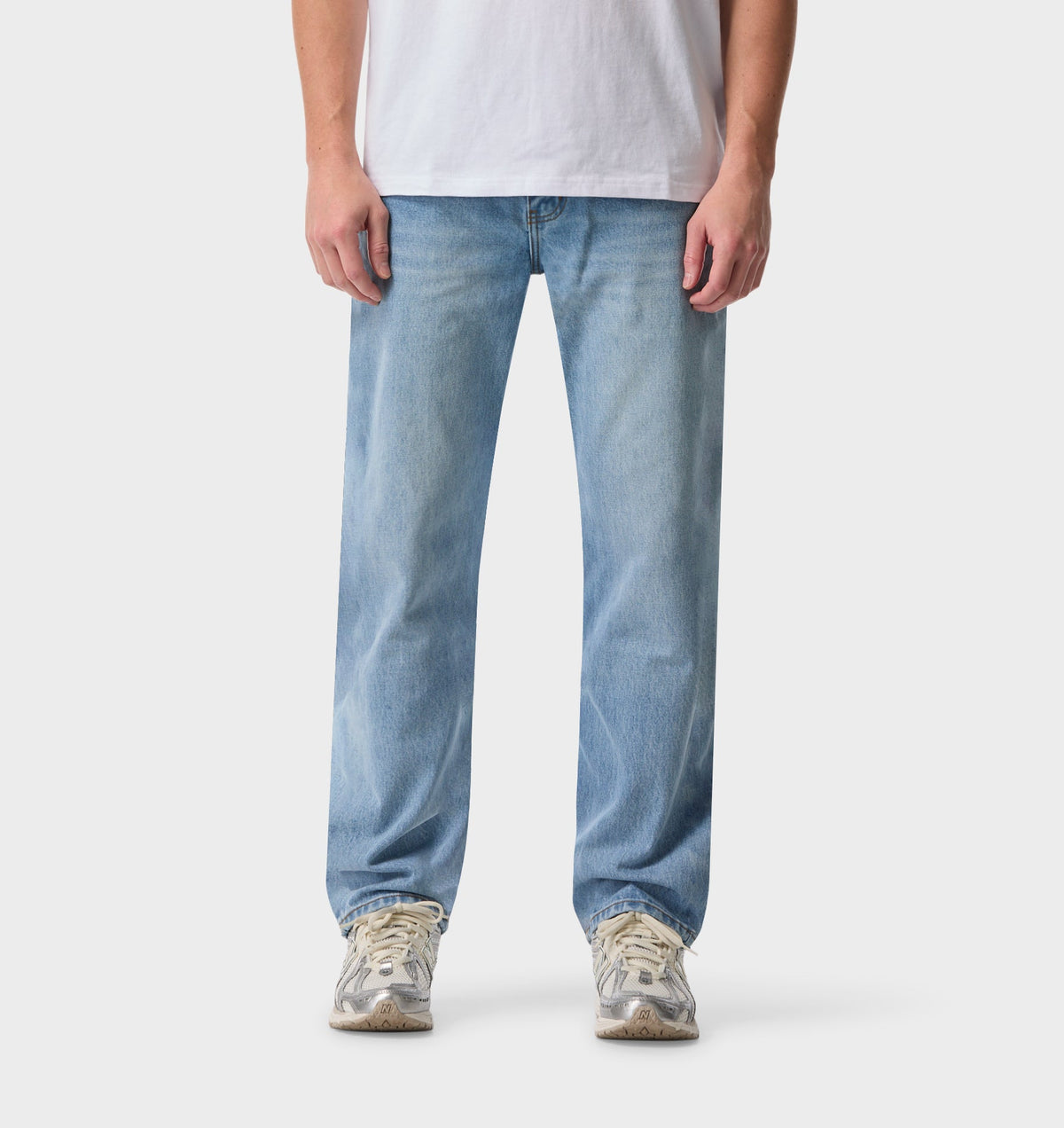 Tobi Straight Denim - Faded Blue