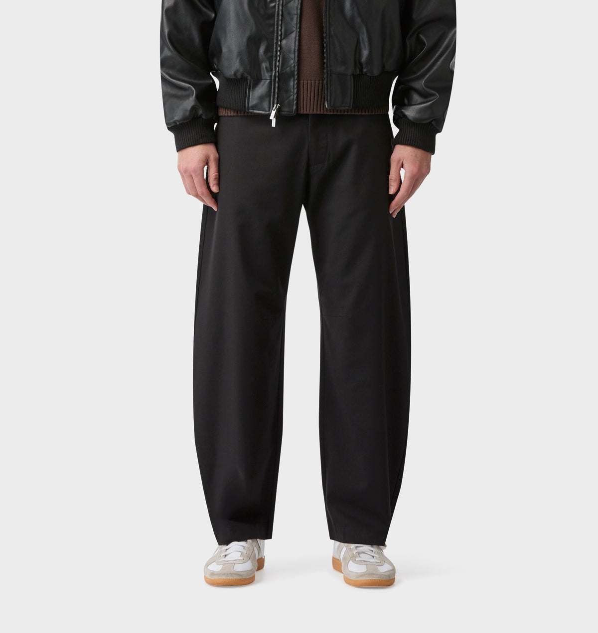 Barrel Leg Slack Pant - Black