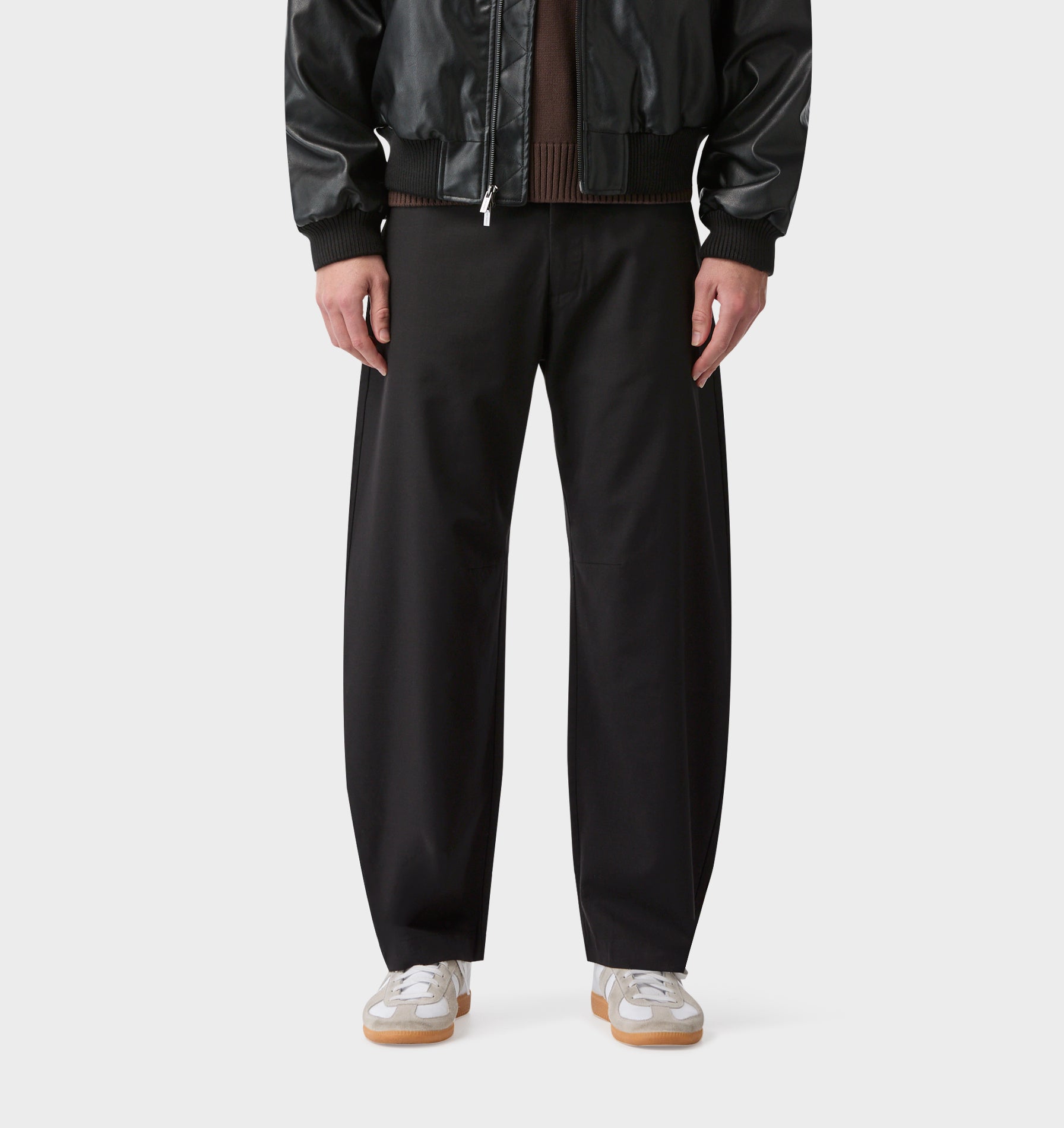 Barrel Leg Slack Pant - Black