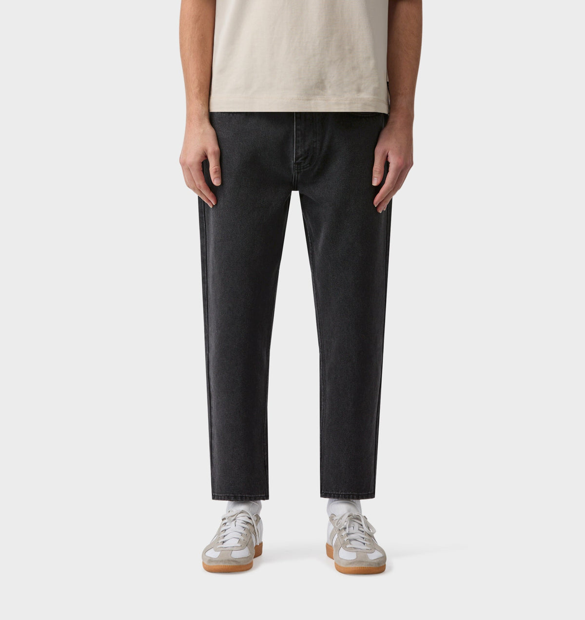 Cropped 90s Denim - Washed Black