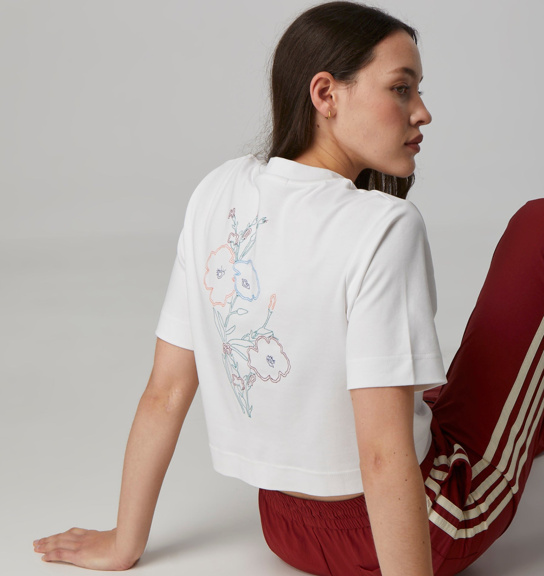 In-Bloom Embroidery Tee - White