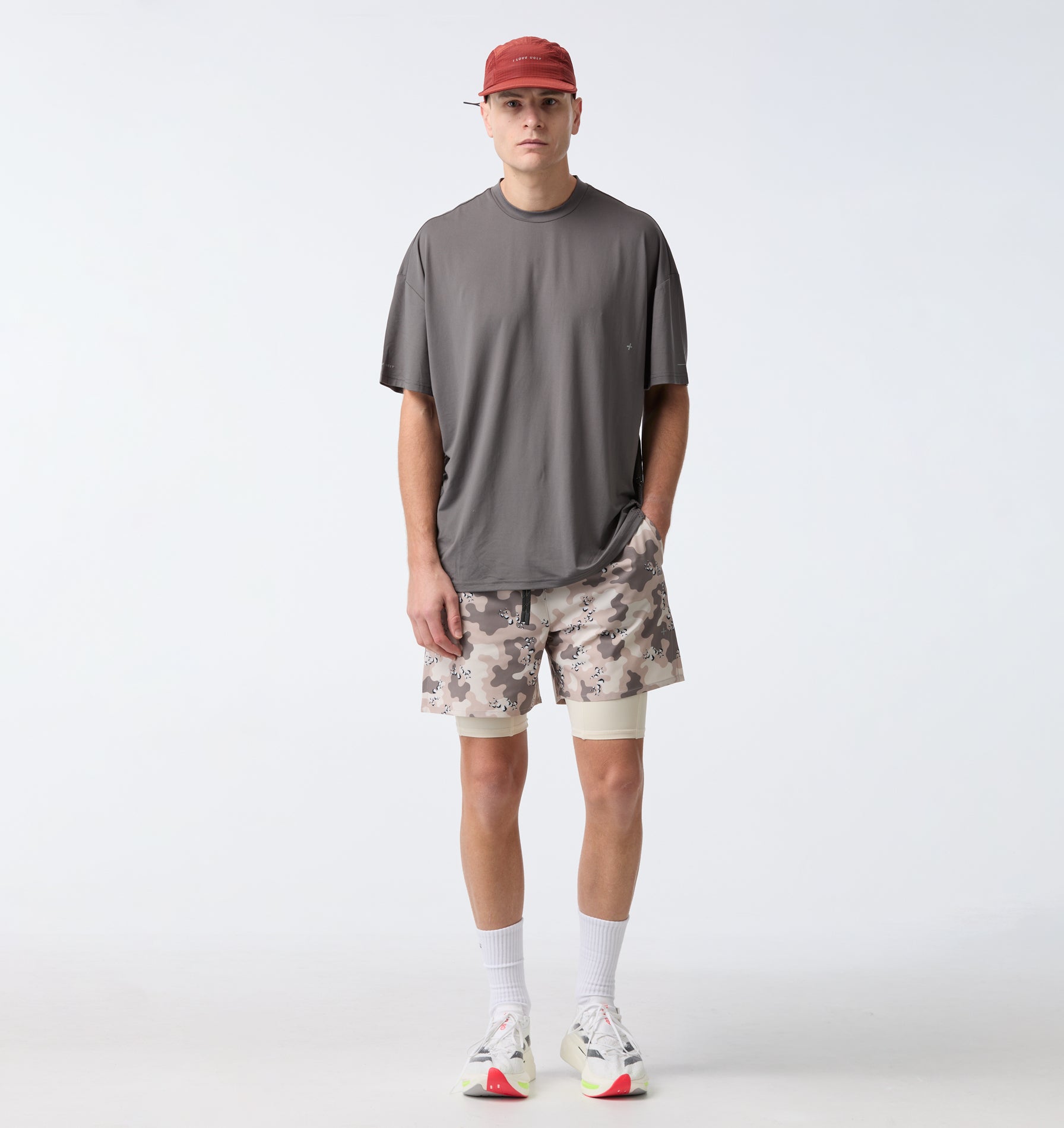 Active Box Tee - Cobblestone