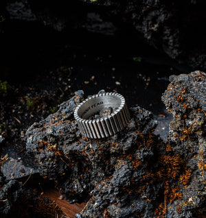 Ribbed Band Ring - Silver