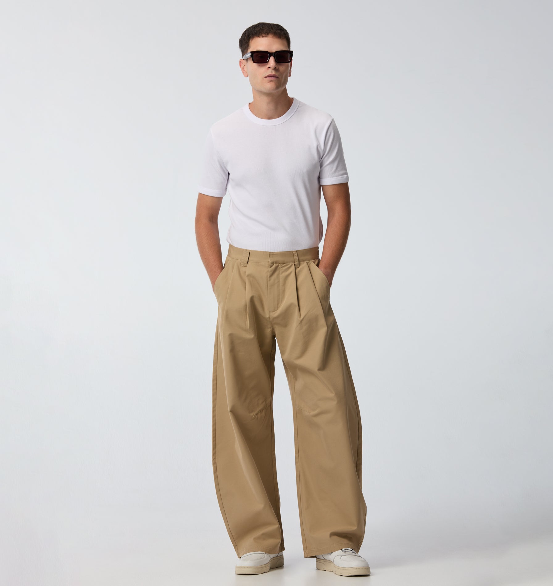 Ribbed Slim Tee - White