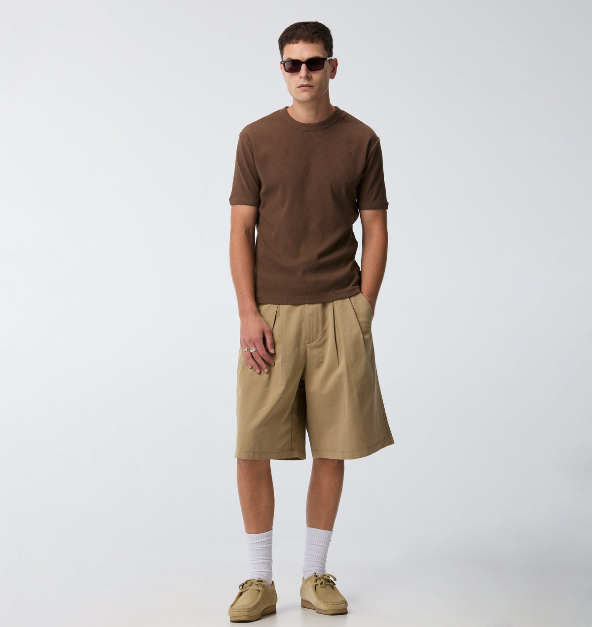 Ribbed Slim Tee - Fossil Brown