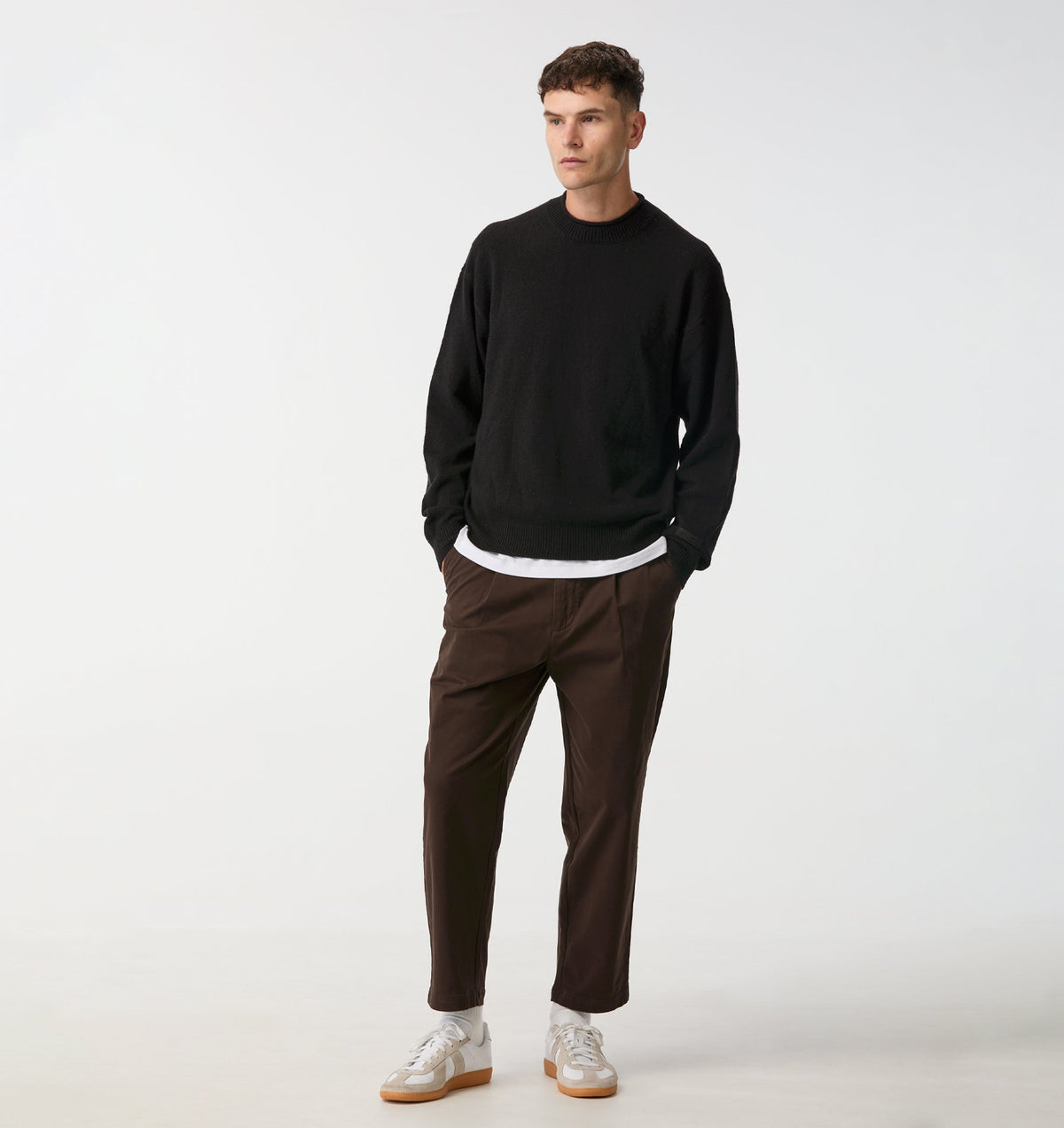 Rolled Neck Knit Sweater - Black