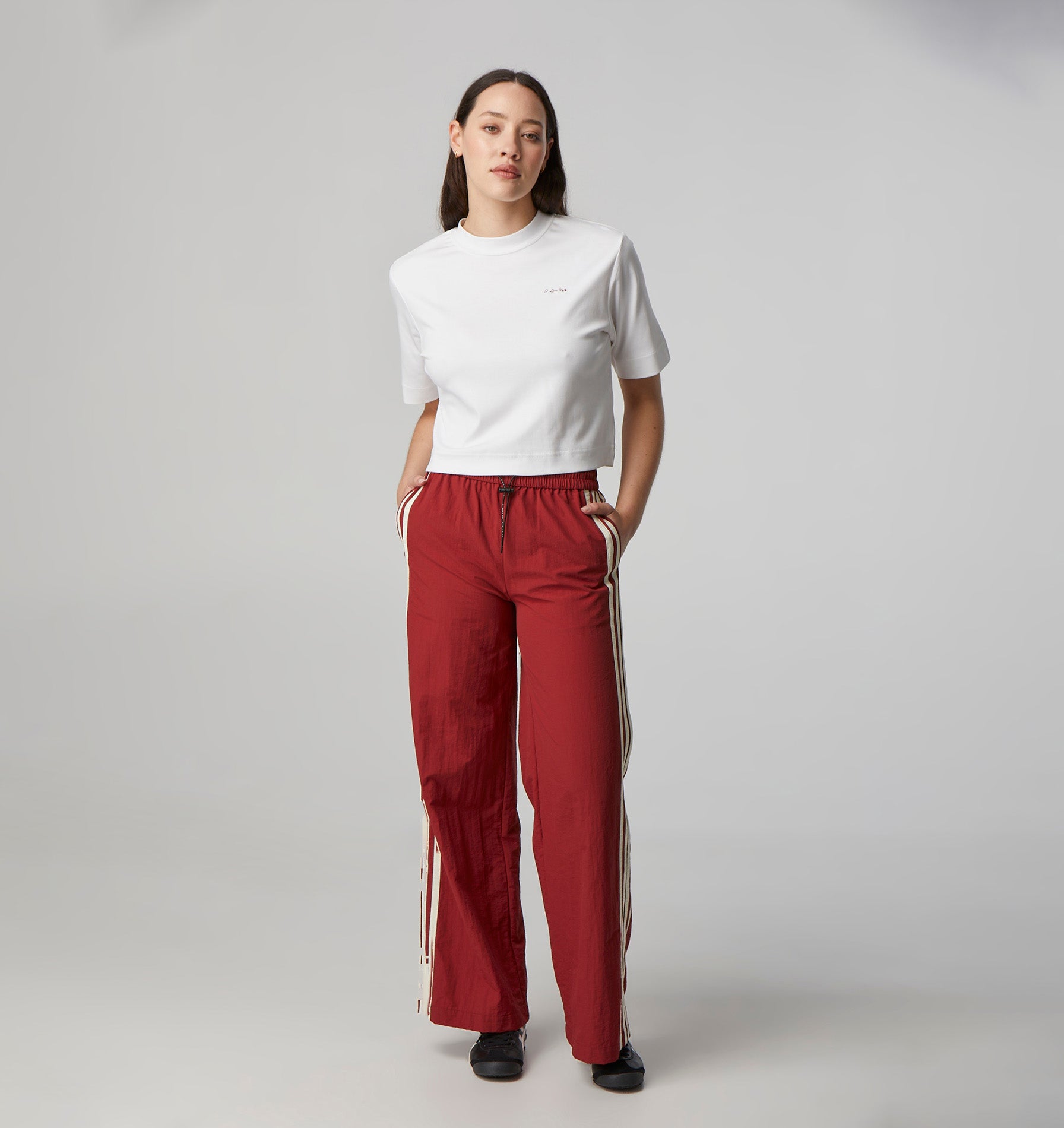 In-Bloom Embroidery Tee - White