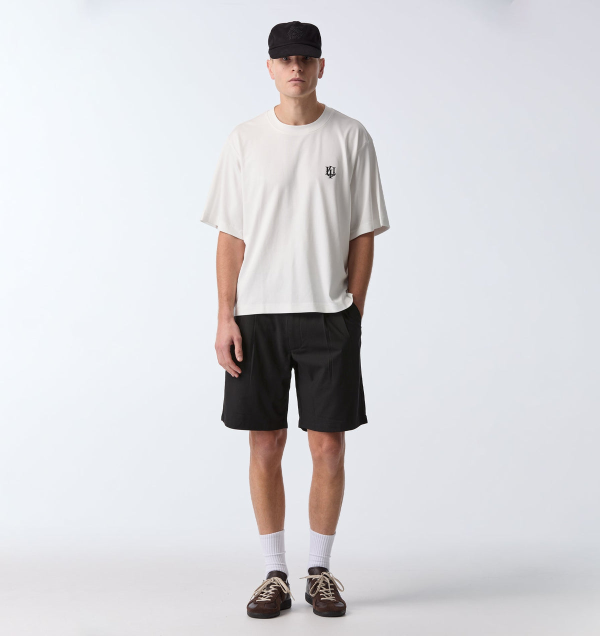 Nylon Alby Pleated Short - Black