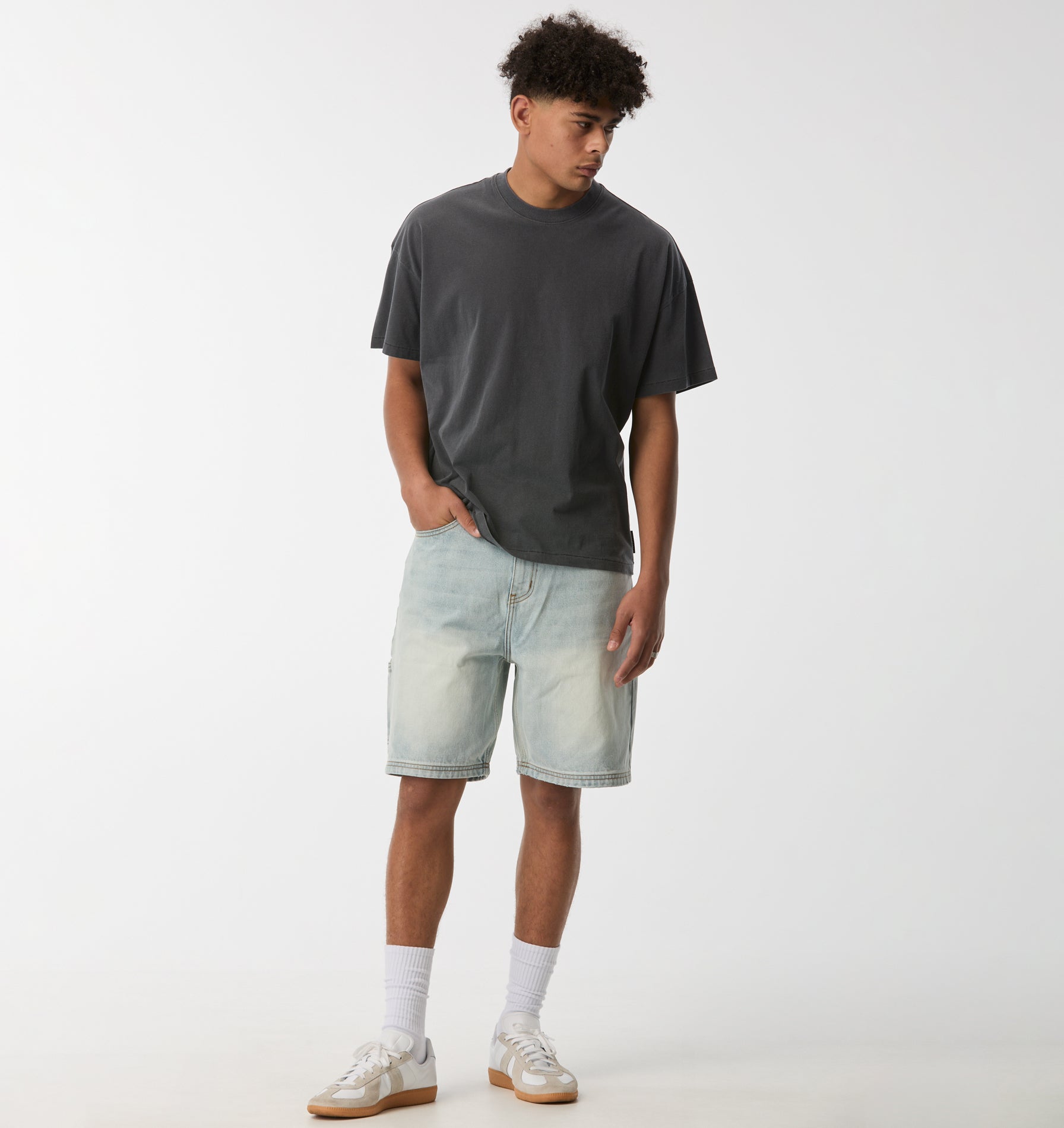 Clean Carpenter Short - Light Vintage Blue