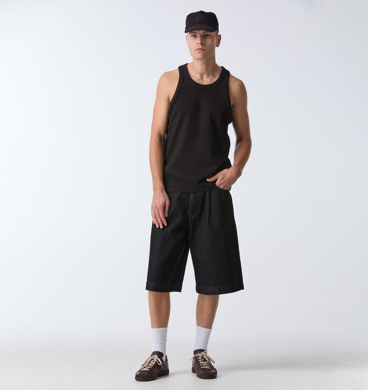 Ribbed Slim Tank - Black