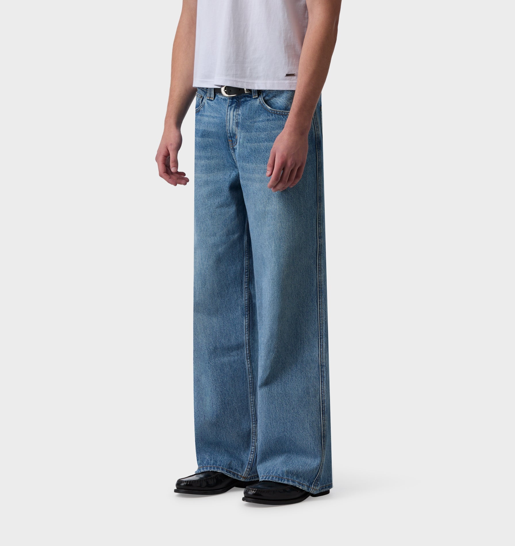 Dallas Loose Denim - Washed Vintage Blue