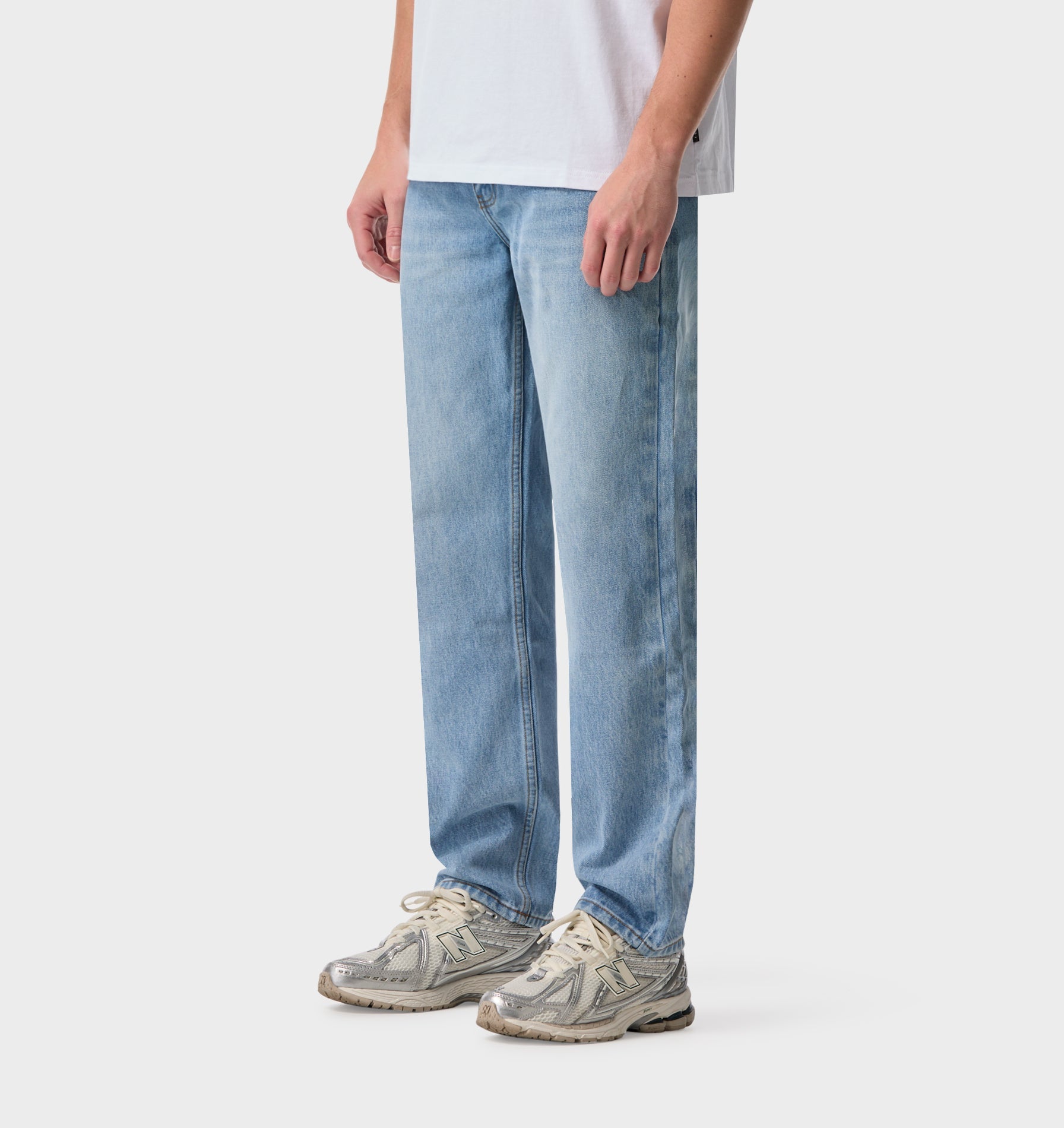 Tobi Straight Denim - Faded Blue