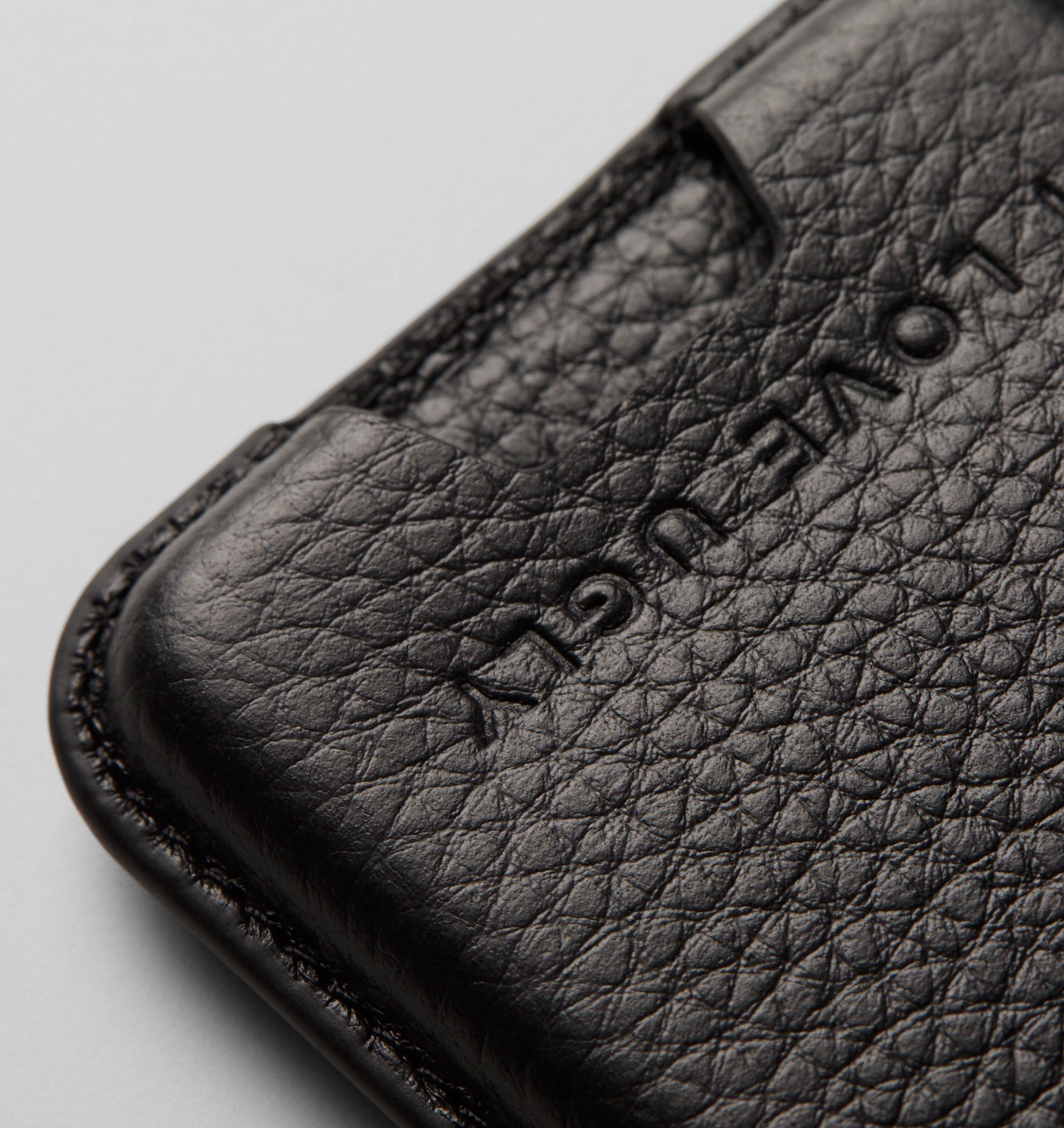 MagSafe Leather Card Holder - Black