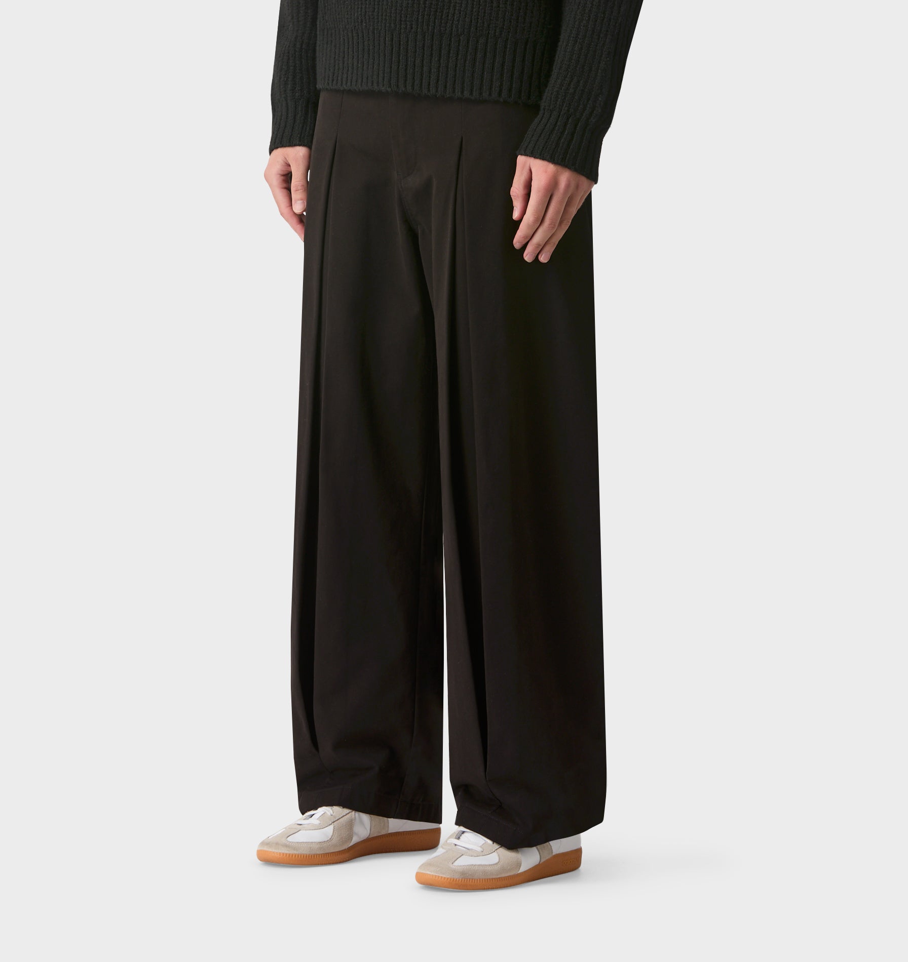 Box Pleat Pant - Black