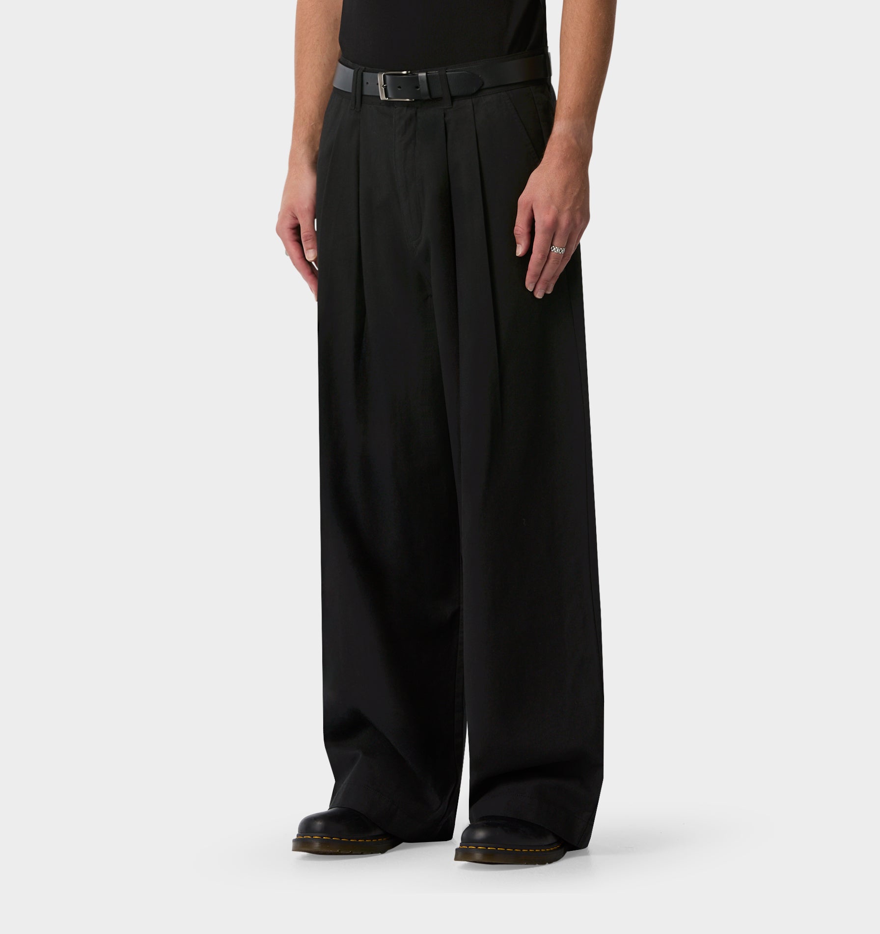 Otto Pleated Pant - Black