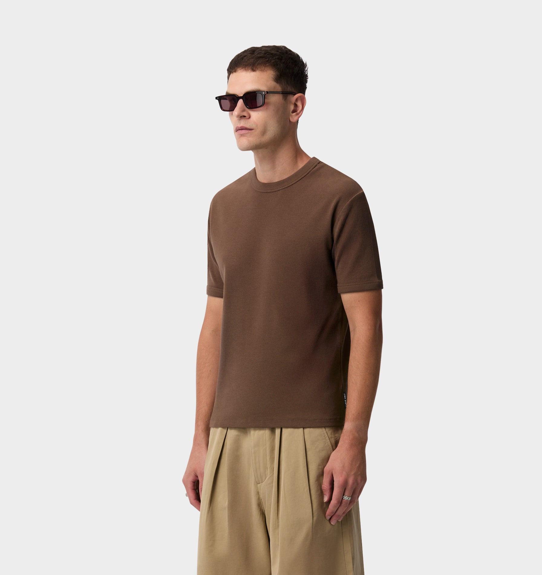 Ribbed Slim Tee - Fossil Brown