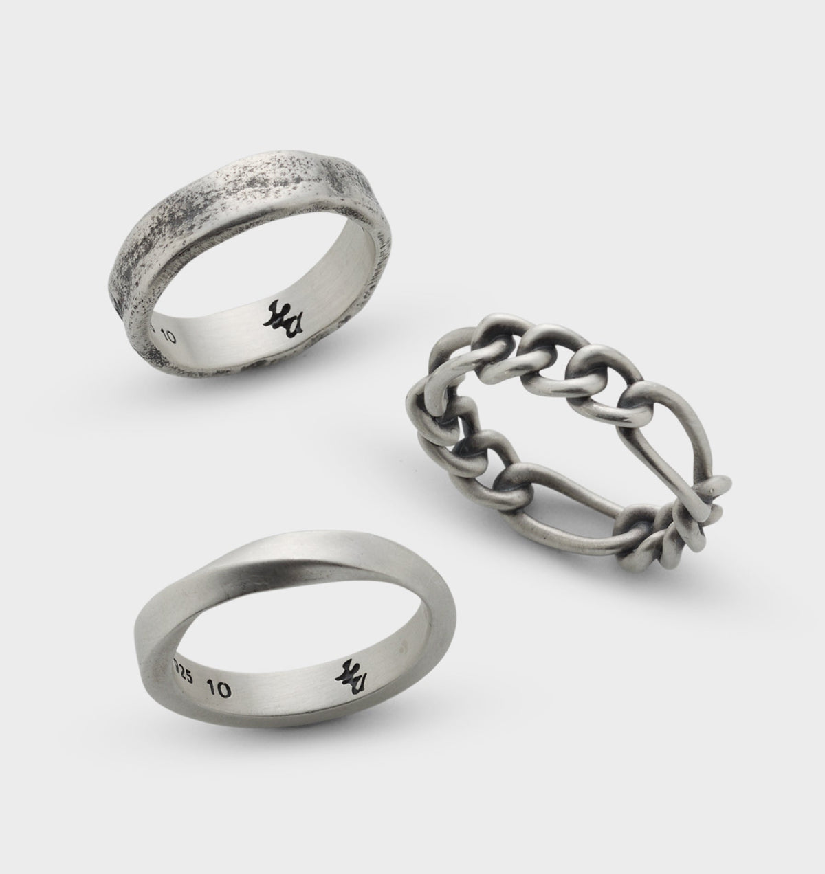 Twisted Band Ring - Silver