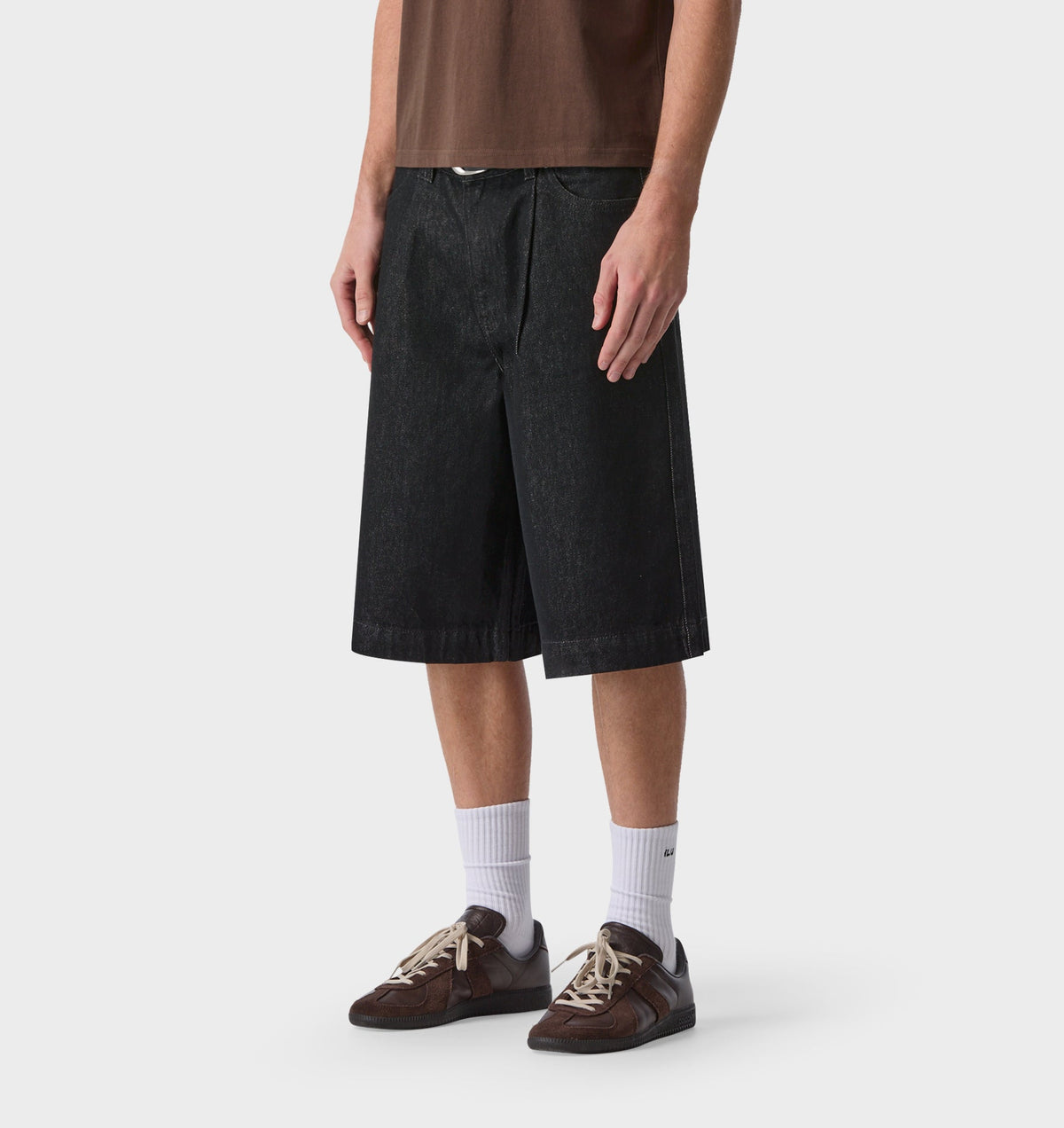 Wide Leg Pleat Denim Short - Black