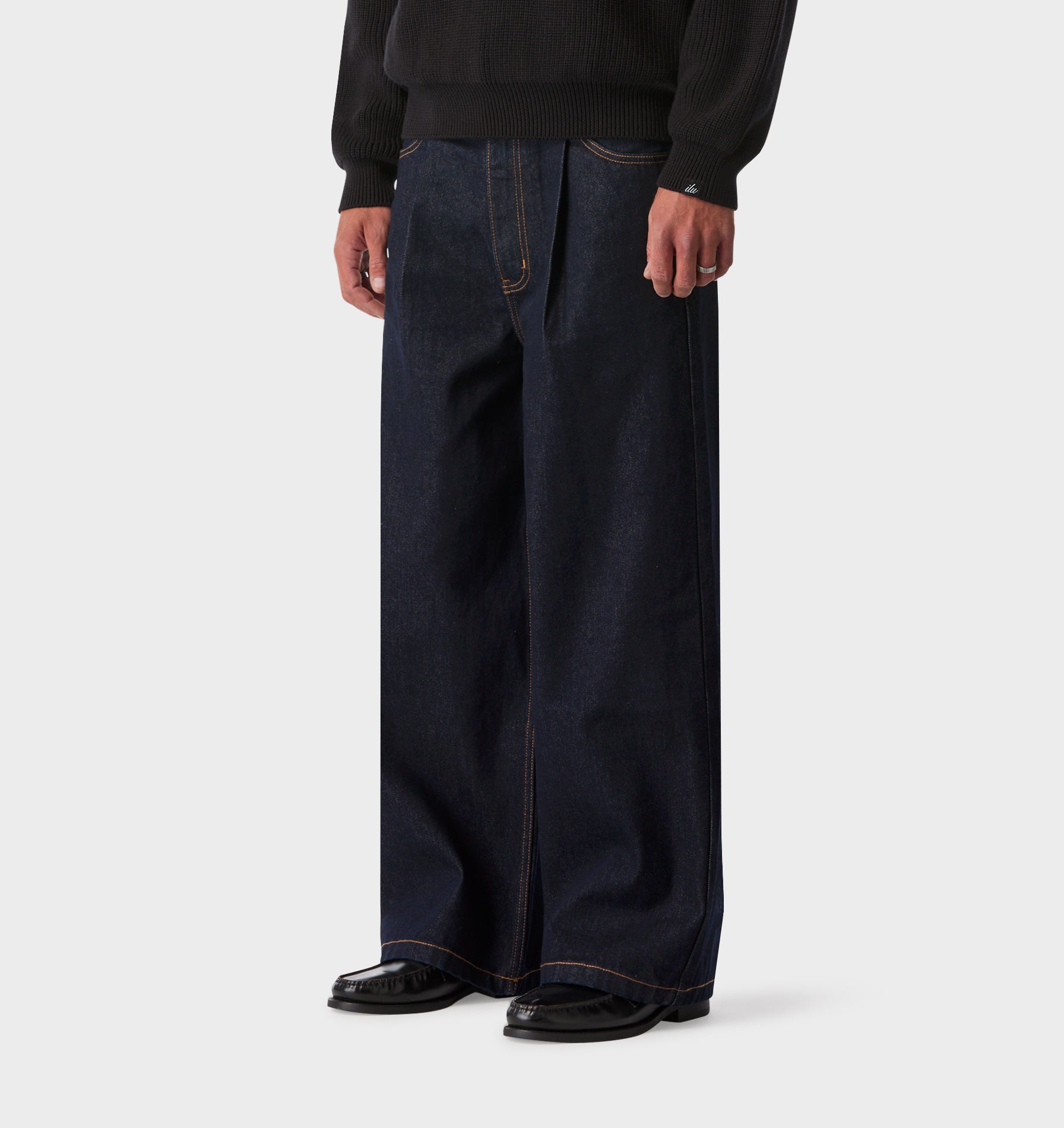 Wide Leg Pleat Denim - Indigo