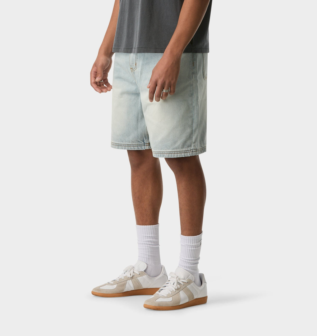 Clean Carpenter Short - Light Vintage Blue