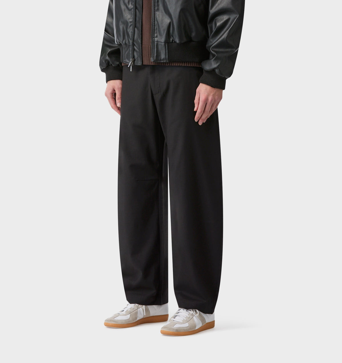 Barrel Leg Slack Pant - Black
