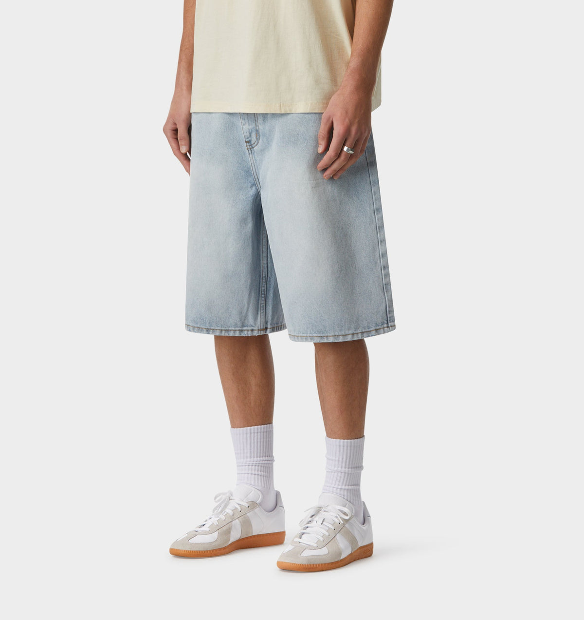 Wyatt Denim Short - Light Vintage Blue