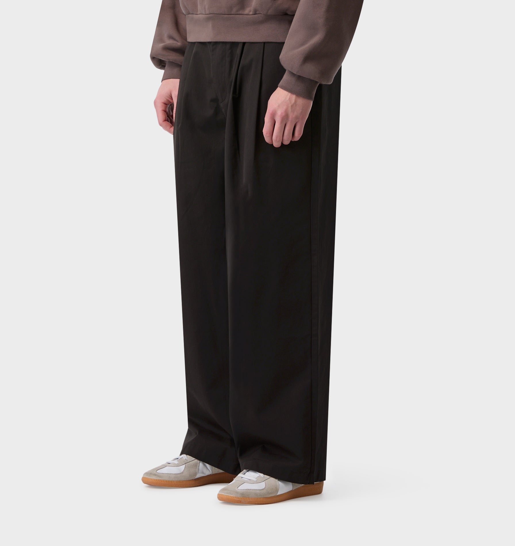 Cotton Albert Pleated Pant - Black