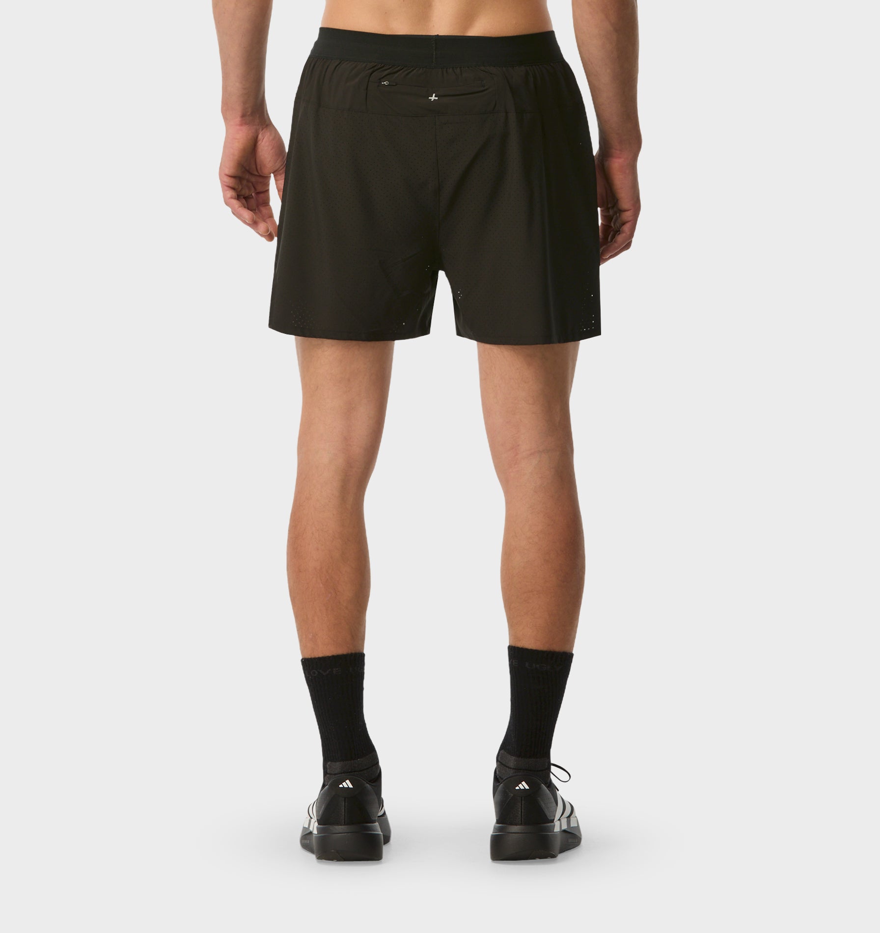 Active 4.5 Inch Laser Run Short - Black