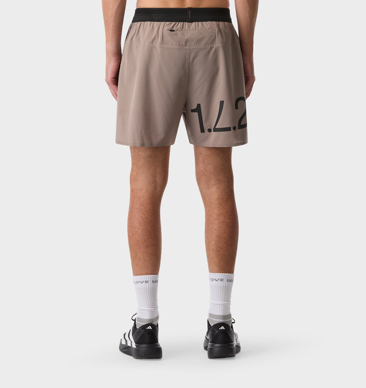 Active 4.5 Inch Run Short - Mushroom