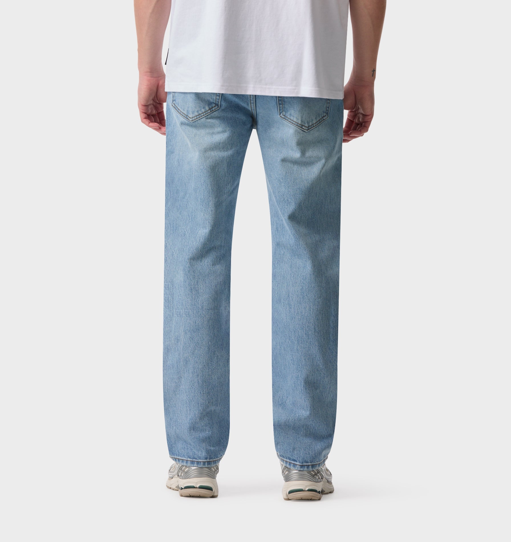 Tobi Straight Denim - Faded Blue