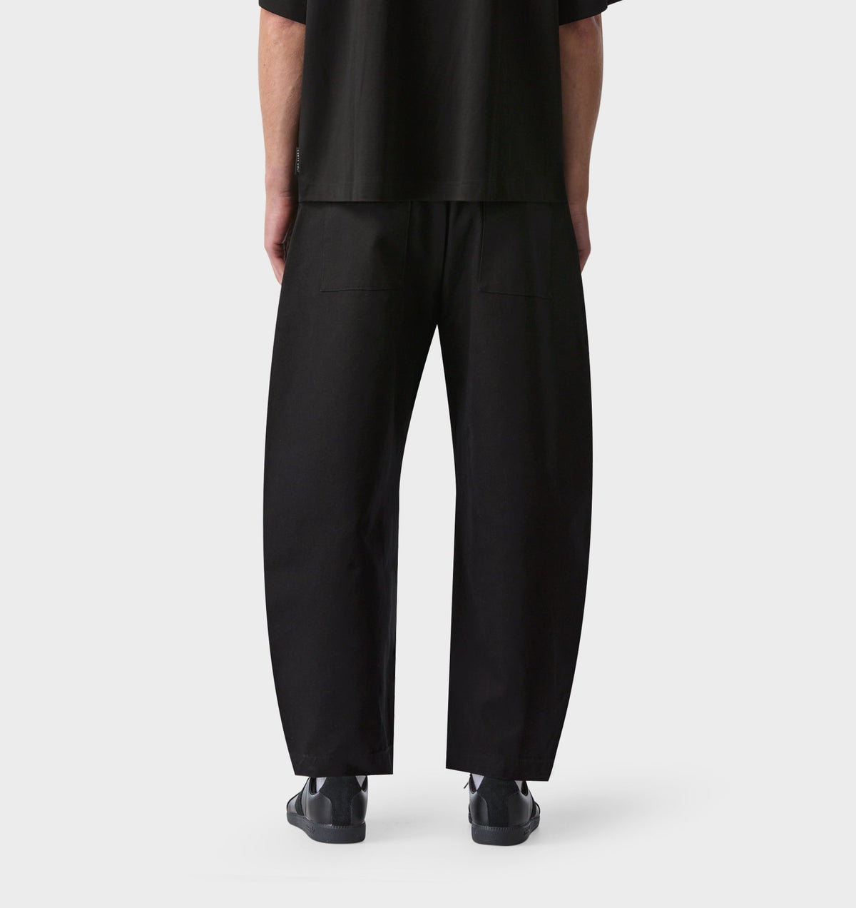 Barrel Leg Crop Pant - Black