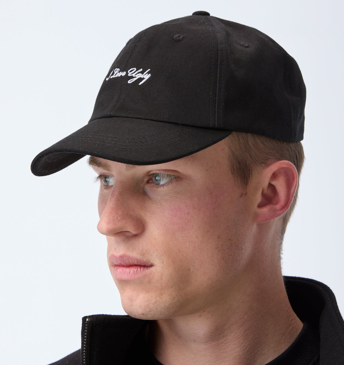 ILU Script Logo Cap - Black