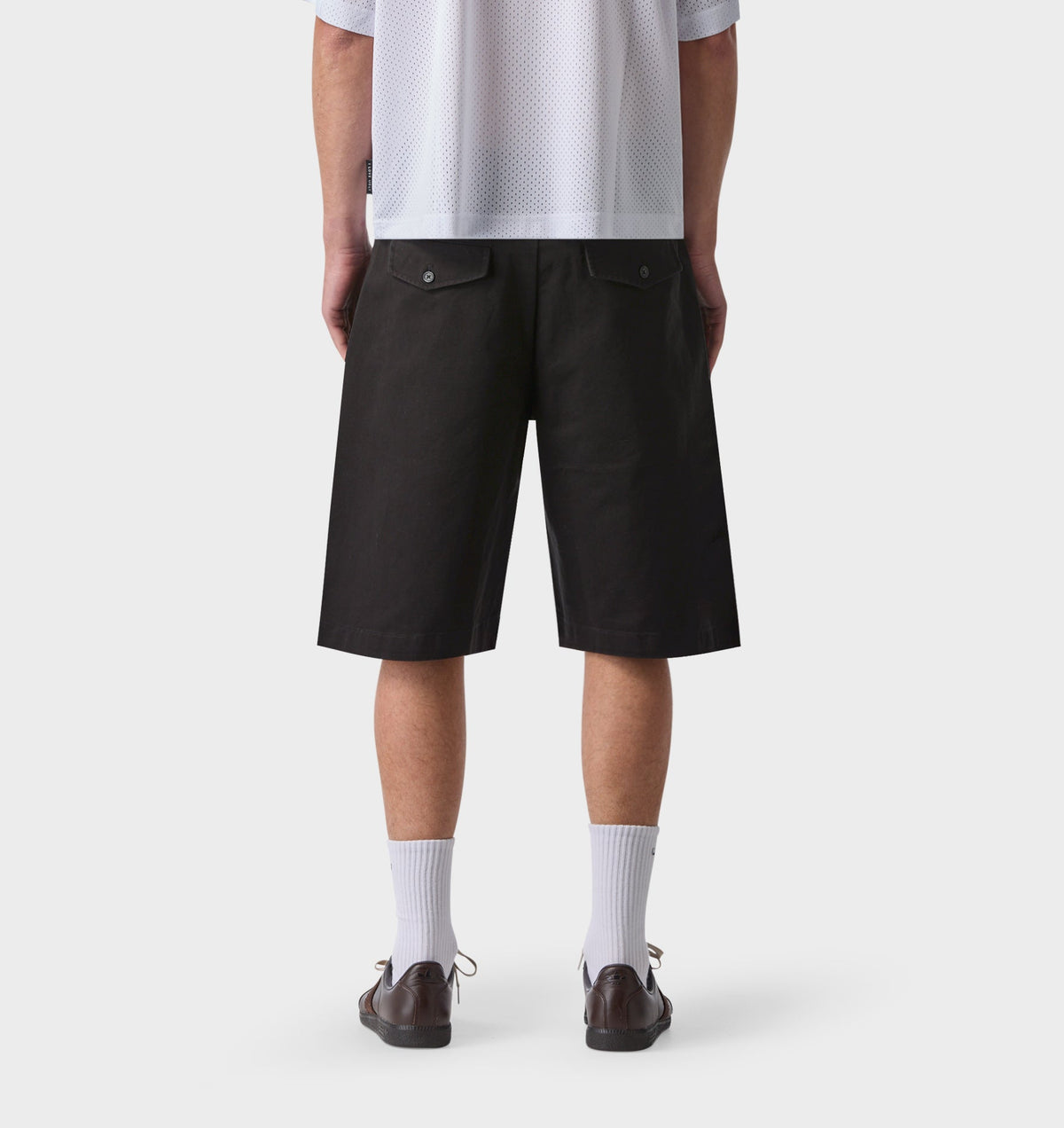 Belted Barrel Leg Short - Black