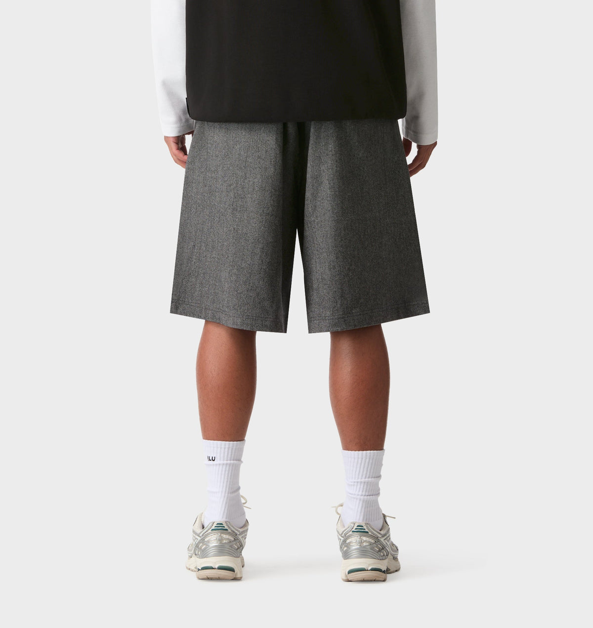 Alby Pleated Short - Grey Herringbone