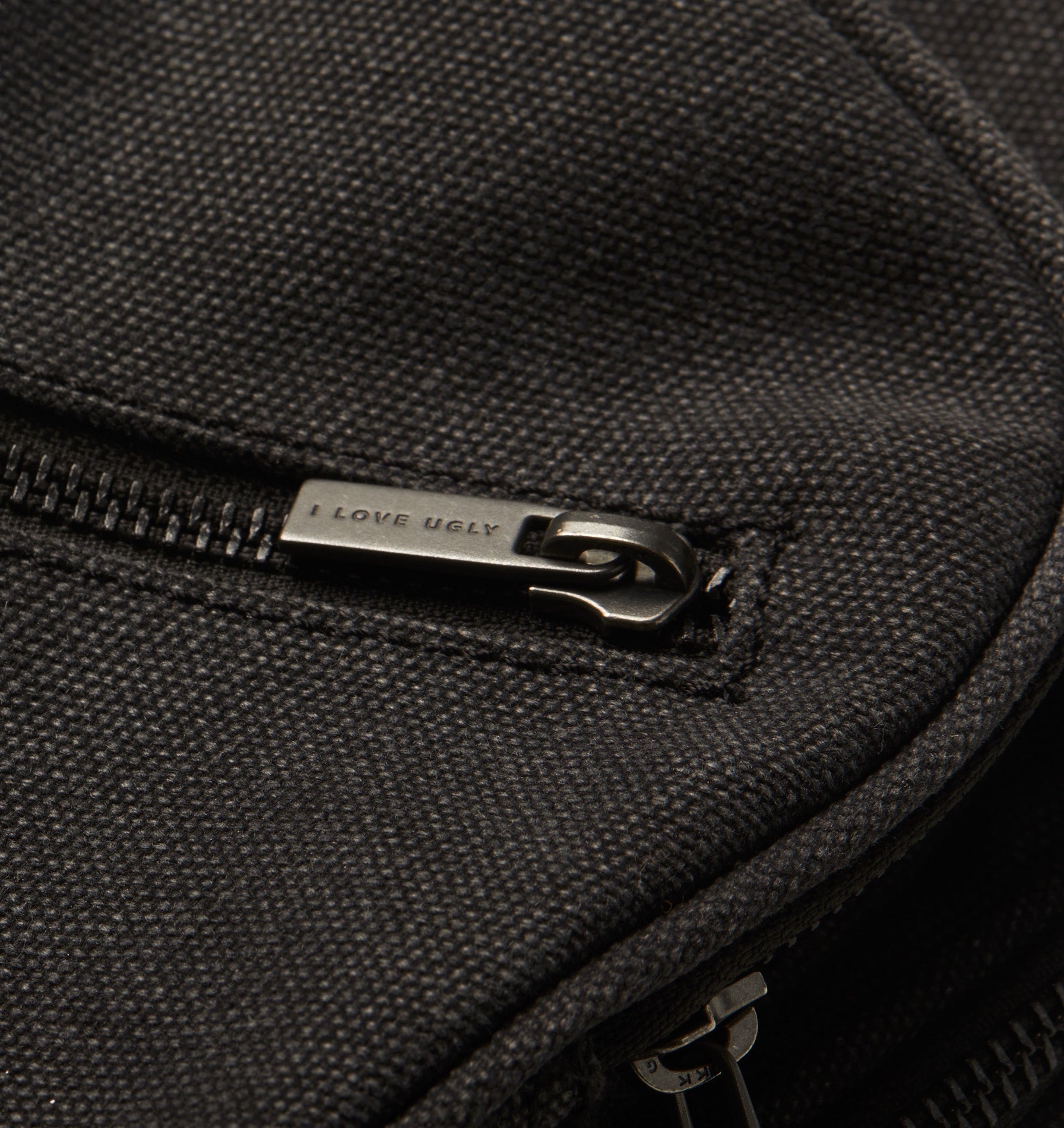 Aziel Sling Bag - Black