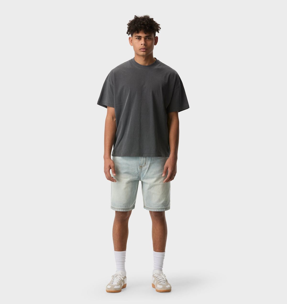 Clean Carpenter Short - Light Vintage Blue