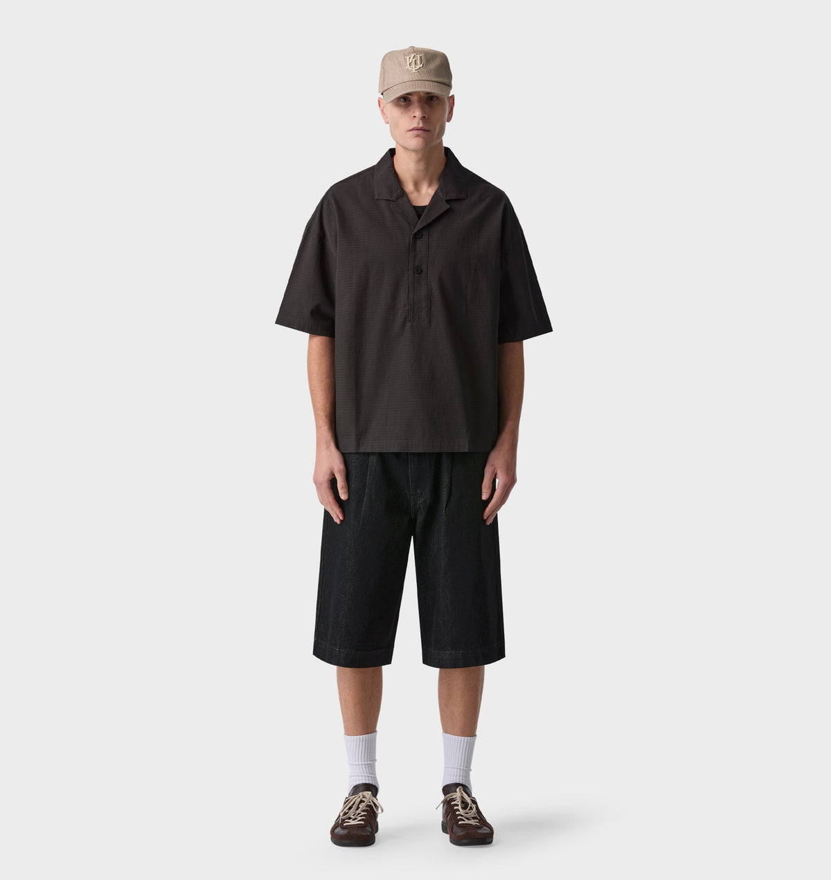 Pullover Campus Shirt - Black