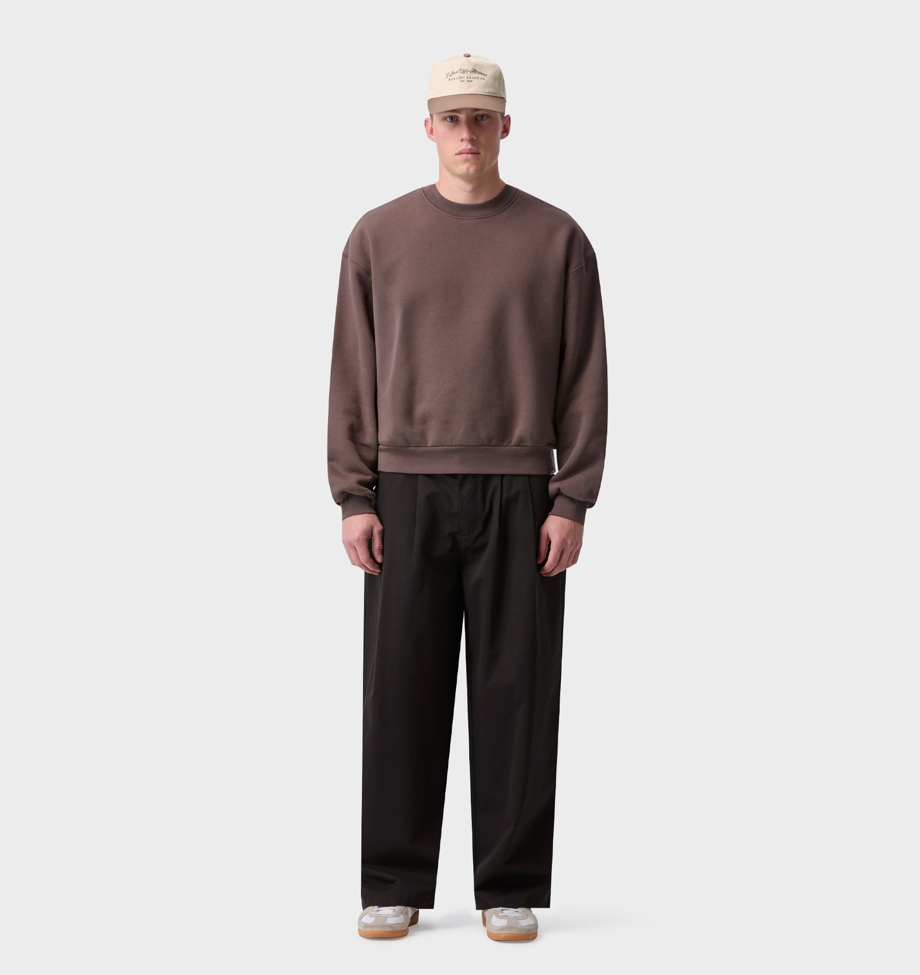 Heavy Box Crop Crew - Dusky Brown