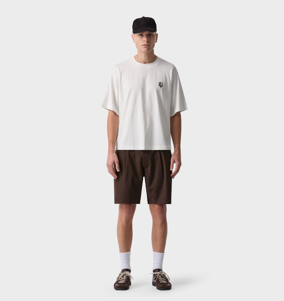 Quincy Pleated Short - Espresso