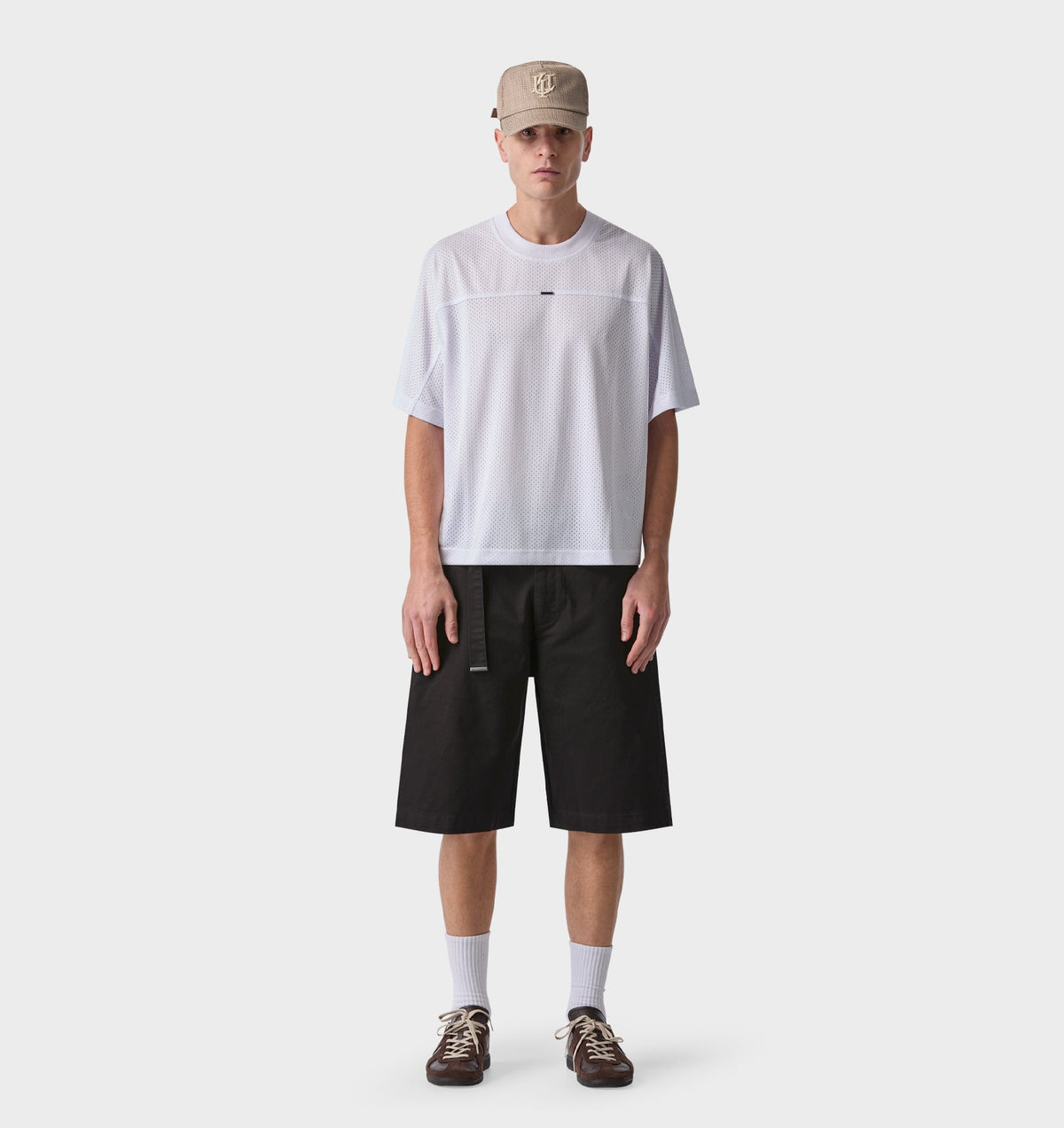Belted Barrel Leg Short - Black